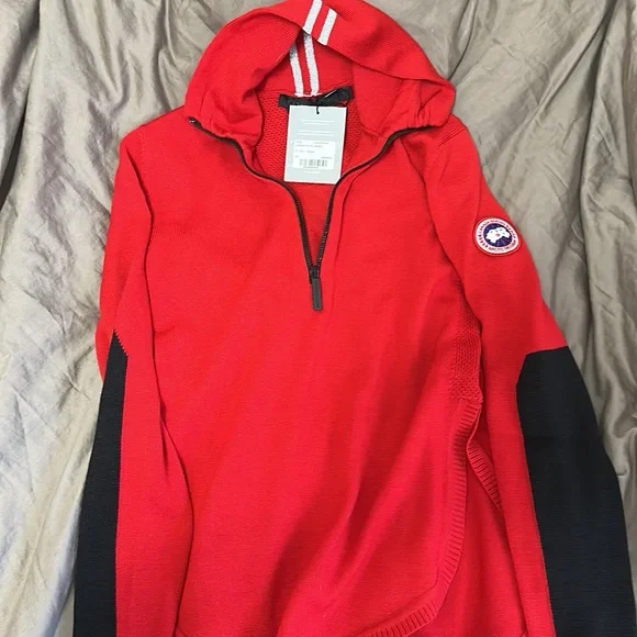 NWT - Canada Goose Fairhaven ¼ Zip Sweater Size Small - Red - Picture 5 of 8